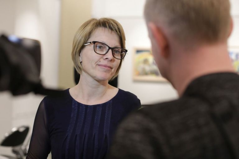 glst___odprtje_razstave_a_testena___foto_alenka_strazisar_lamovsek__1_.jpg
