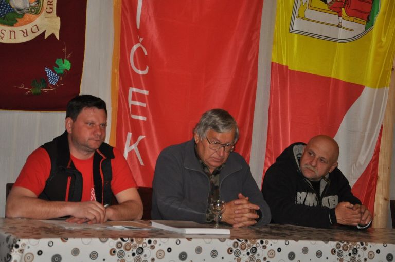 _zzzzzcvicek__02_.jpg