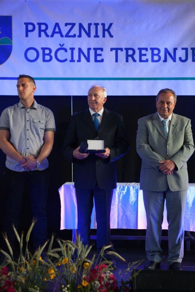 _zzzzzzztrebnje__02_.jpg
