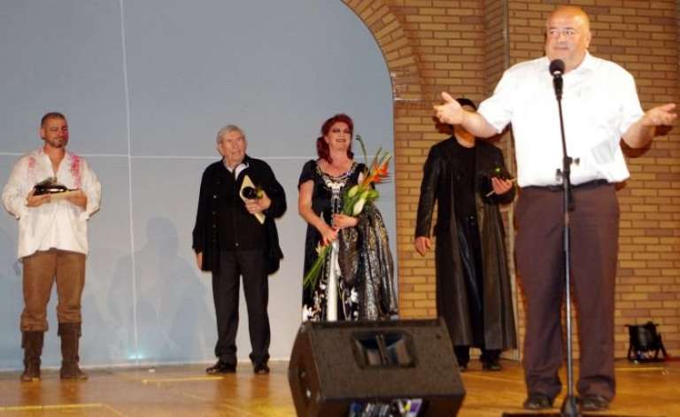 tosca_023.jpg