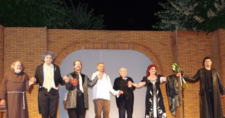 tosca_020.jpg