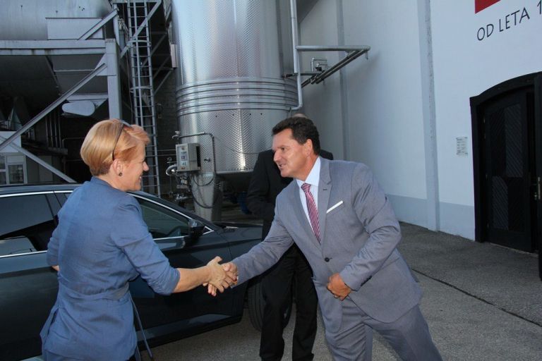 ministrica_99_1_000.jpg