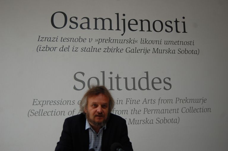 galerija-murska-sobota, oktober2019, robert-inhof, osamljenosti, razstava-osebnih-predmetov