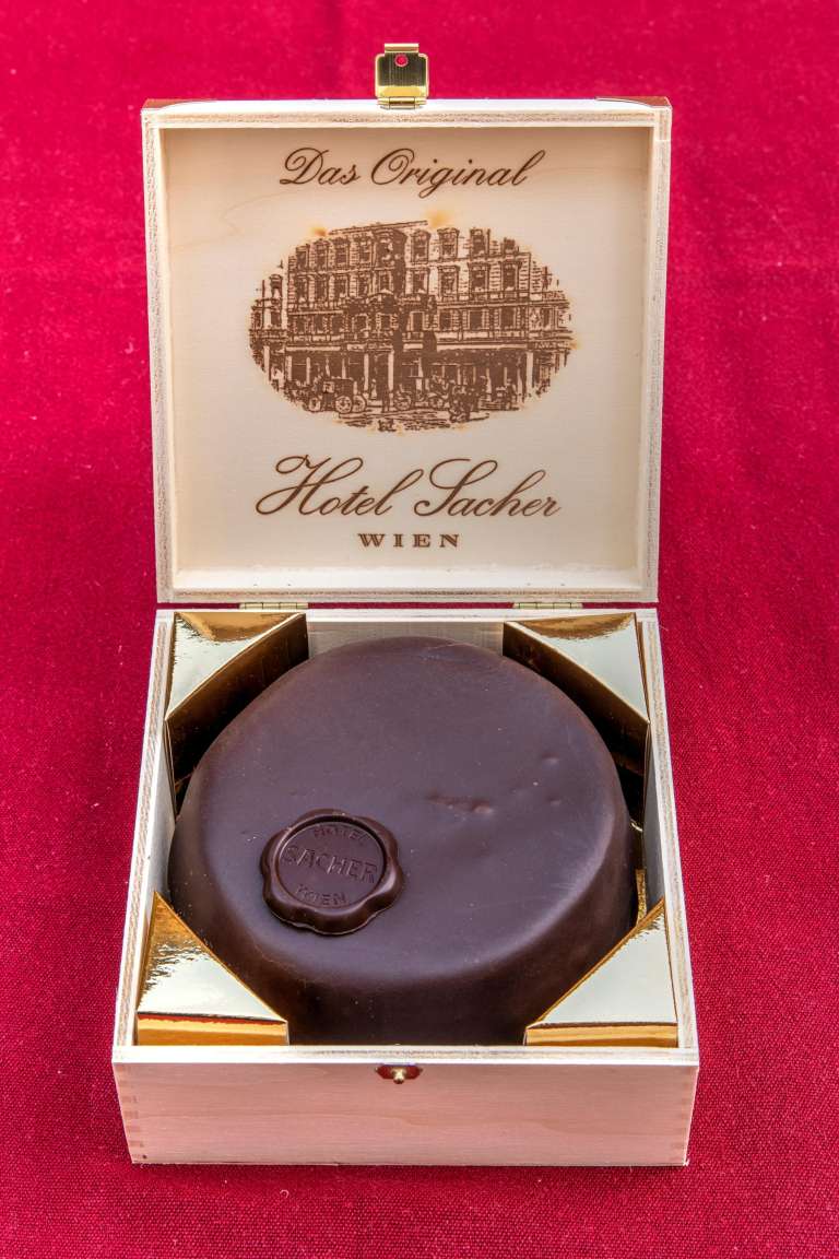 sacher.jpg