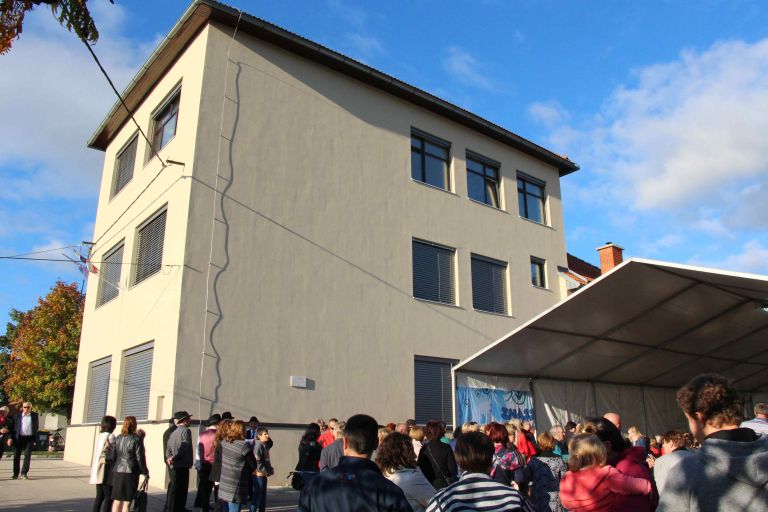 dolz02.jpg