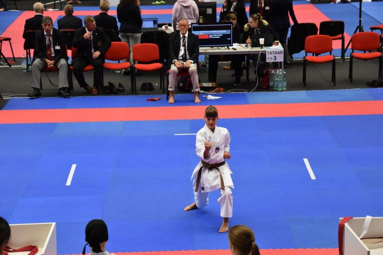 _zzzzzzzzkarate__1_.jpg