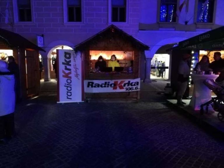 radio_krka_na_glavnem_trgu_2.jpg