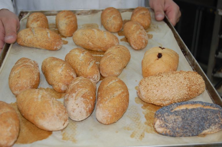 pekarna-vitapek, borut-perkič, brez-glutena, kruh