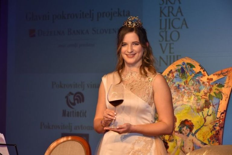 kraljica_018.jpg