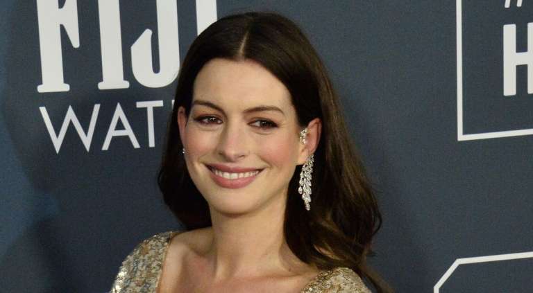 Anne Hathaway.jpg