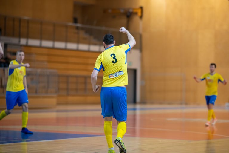 kmn-tomaž-šic-bar, kmn-oplast-kobarid, futsal, ljutomer, šic, dvoranski-nogomet