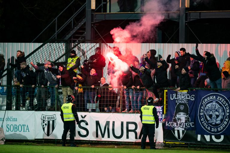 mura, maribor, viole, policija