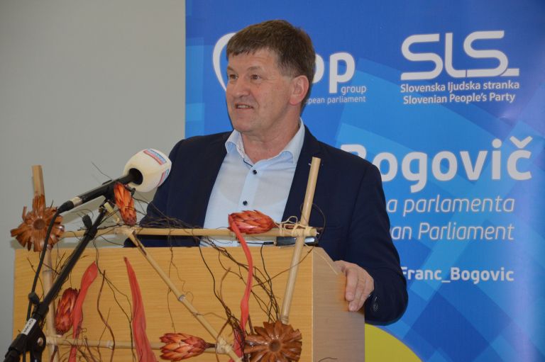 pametne-vasi-na-goričkem, puconci, omizje