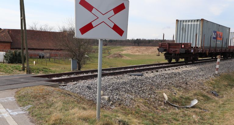 smrtna-prometna-nesreča, železnica-cesta, križišče, boreci, križevci