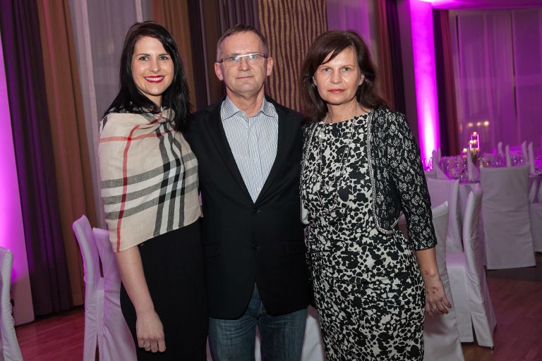 Nina Bratovž; Janez Bratovž, Ema Bratovž.jpg