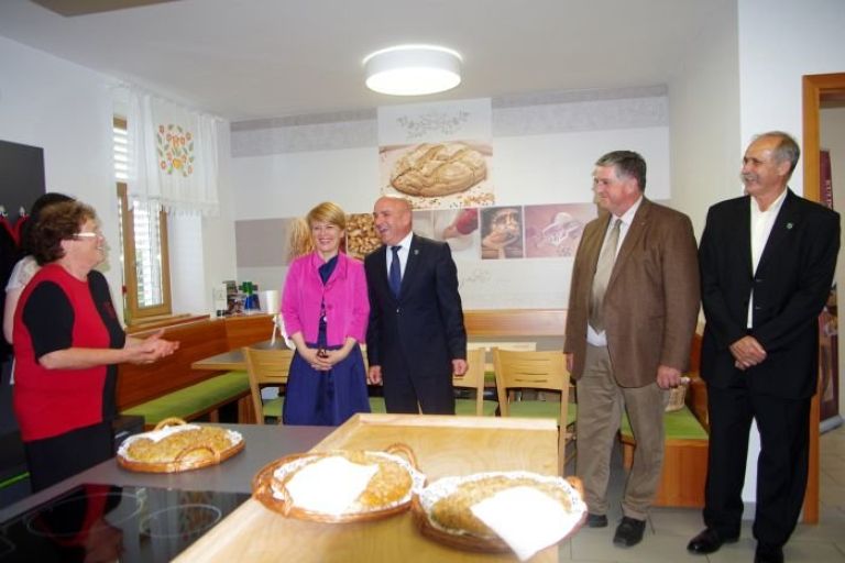 pivec_013.jpg