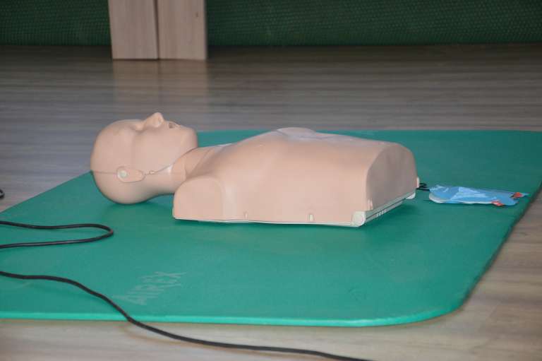 defibrilator, dolenci, pgd-dolenci