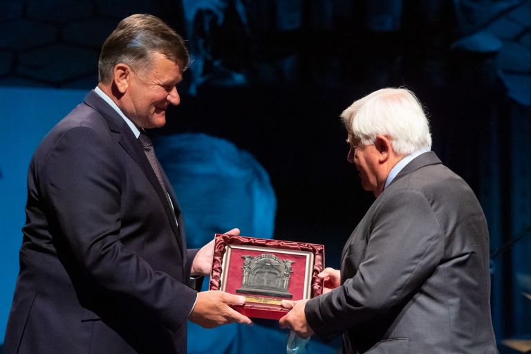 slavnostna-seja, mestna-občina-murska-sobota, murska-sobota, seja, gledališče-park, mestni-svet