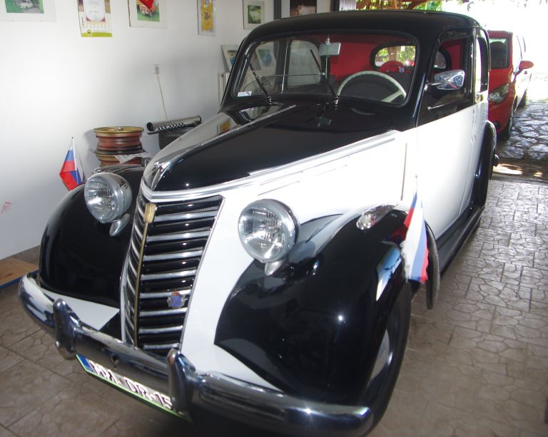 d37_starodobnikifiat_1100.jpg