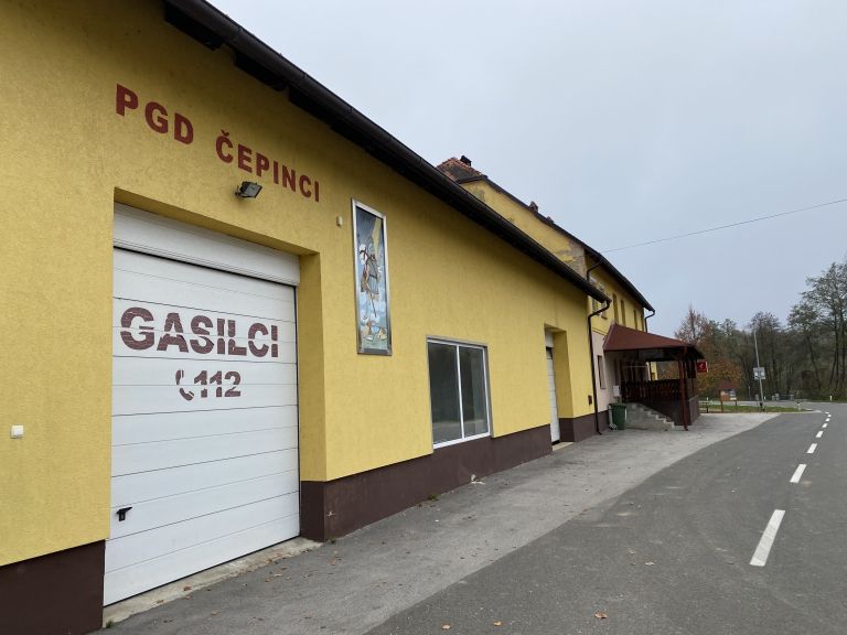 defibrilator, čepinci, gasilski-dom, prostovoljno-gasilsko-društvo