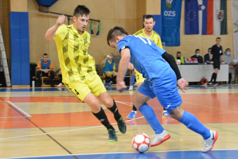 tomaž-šic-bar, futsal