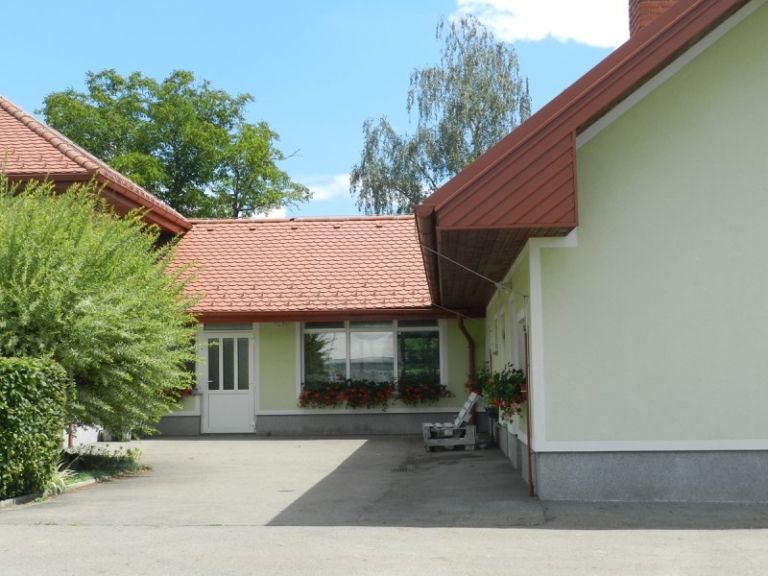 mladinski-dom-hodoš, hodoš, javni-zavod-za-turizem-in-promocijo-hodoš