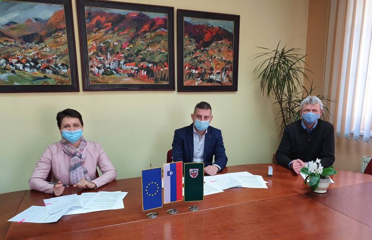 _podpis__2_.jpg
