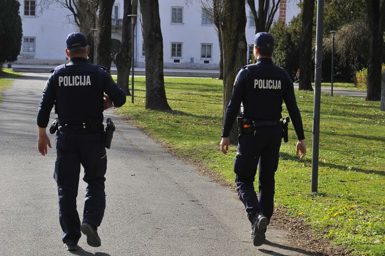murska-sobota, policija, kontrola-covid-ukrepov