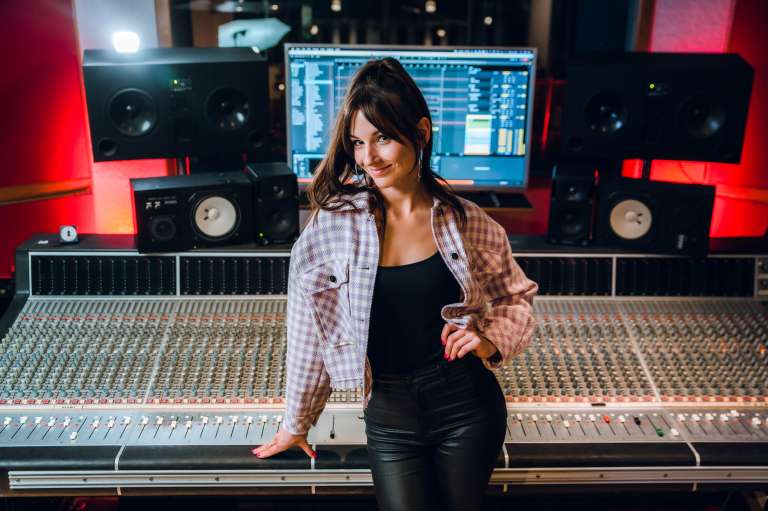 STUDIO NI ŠALA