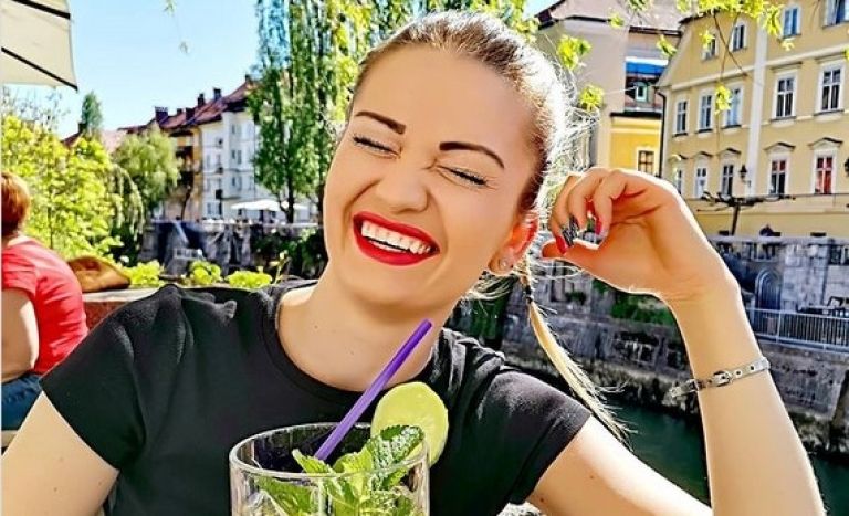 Elena Costrov
