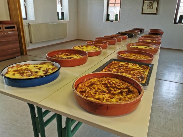 društvo-kelih, prleška-gibanica
