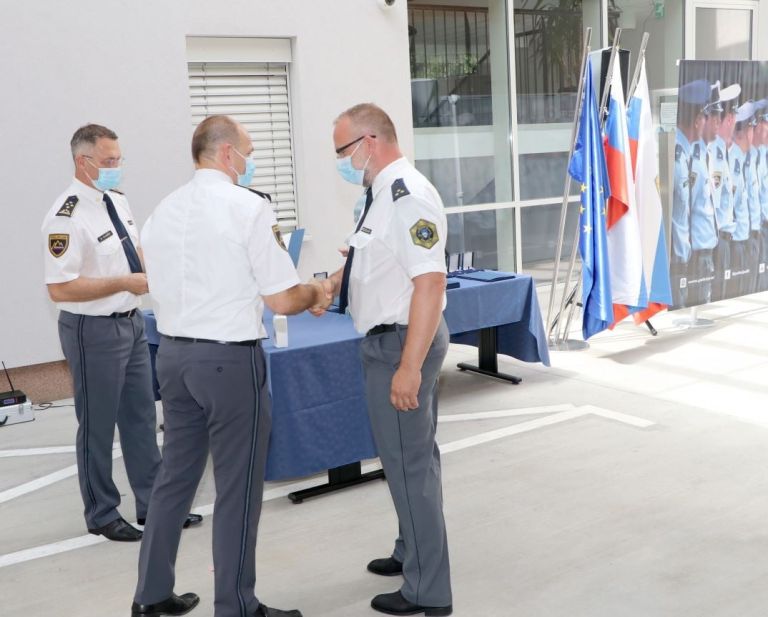 dan-policije, pomurski-policisti, podelitev