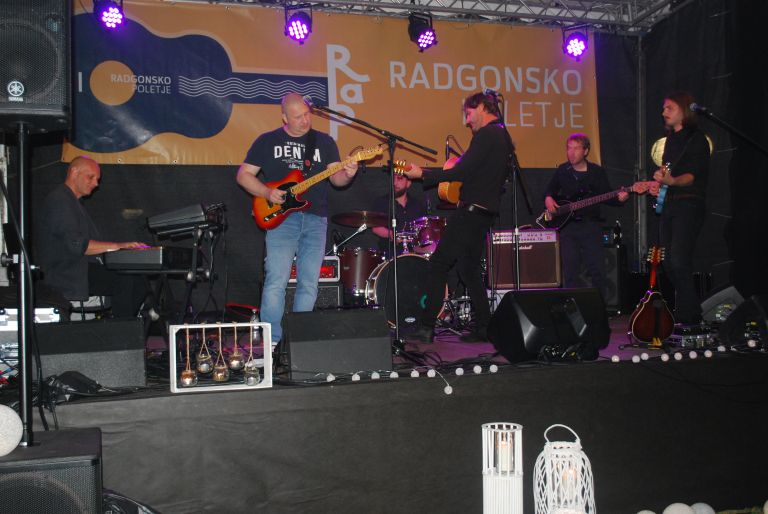 samo-budna-in-band, radgonsko-poletje, julij, 2021