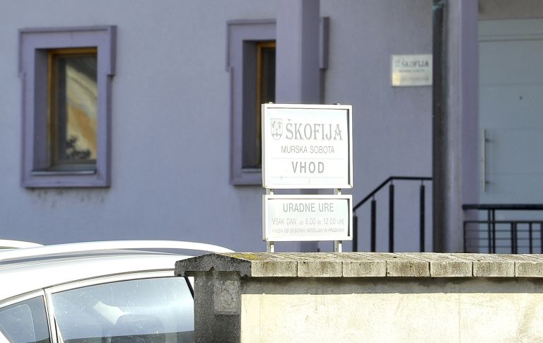 murska-sobota, škofija, cerkev, zastave