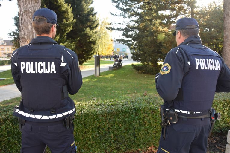 protest, shod, pct, pogoj, policija, trg-zmage
