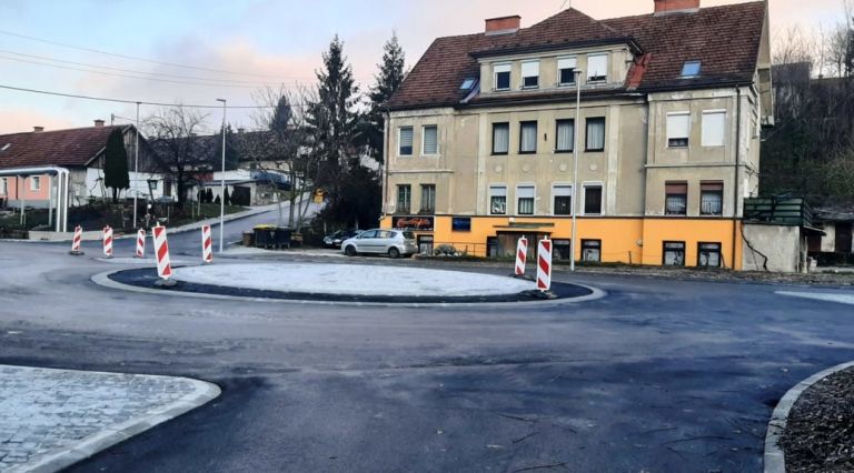 OIC NASIPI krožišče.jpeg