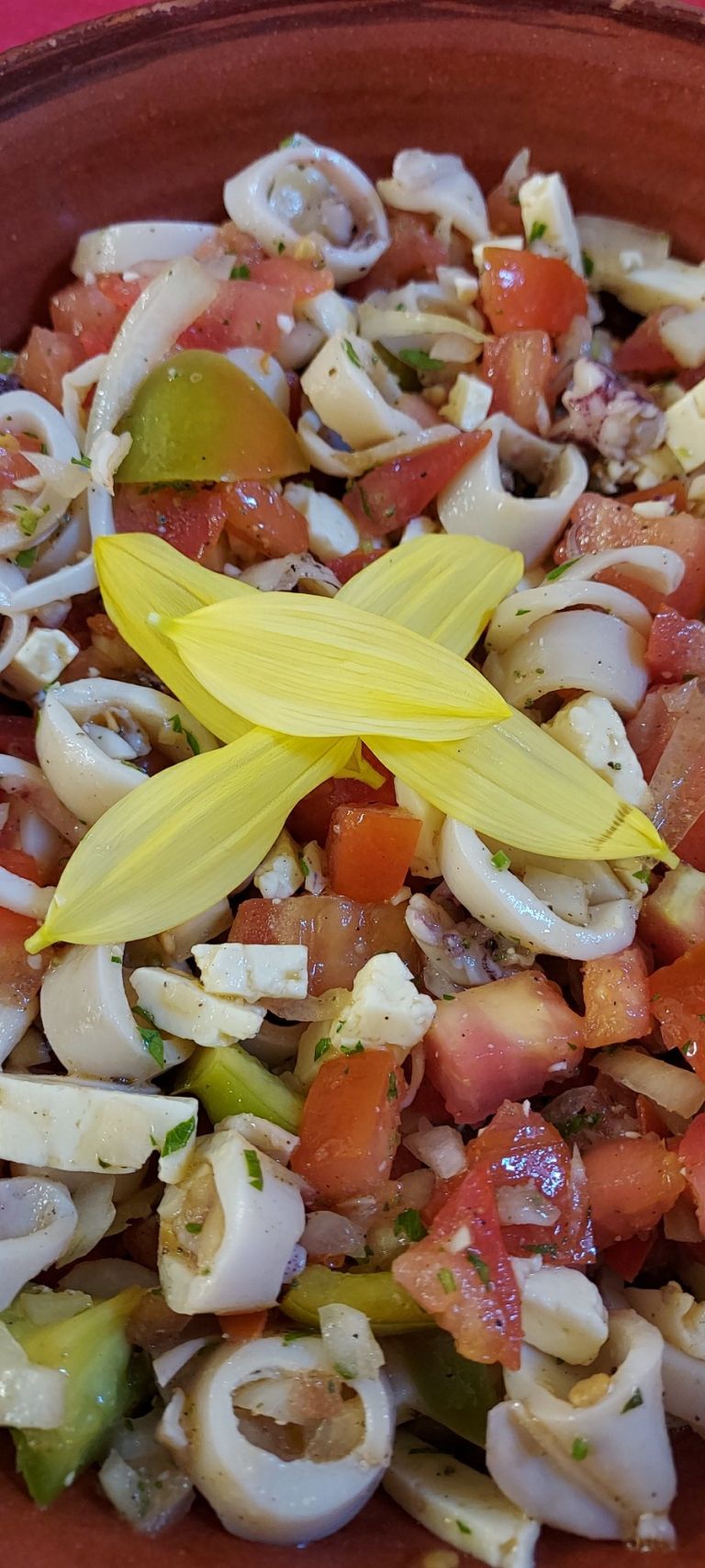 SOLATA Z MORSKIMI SADEŽI.jpg