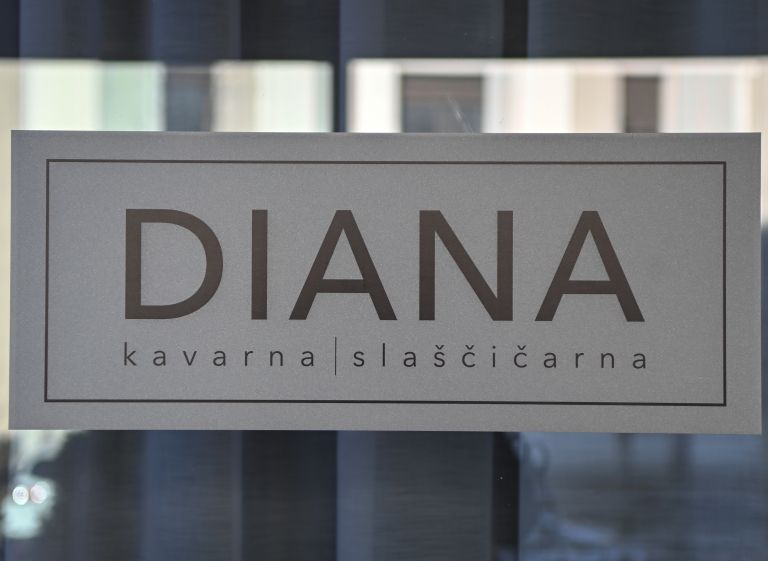 kavarna-in-slaščičarna-diana, hotel-diana, otvoritev