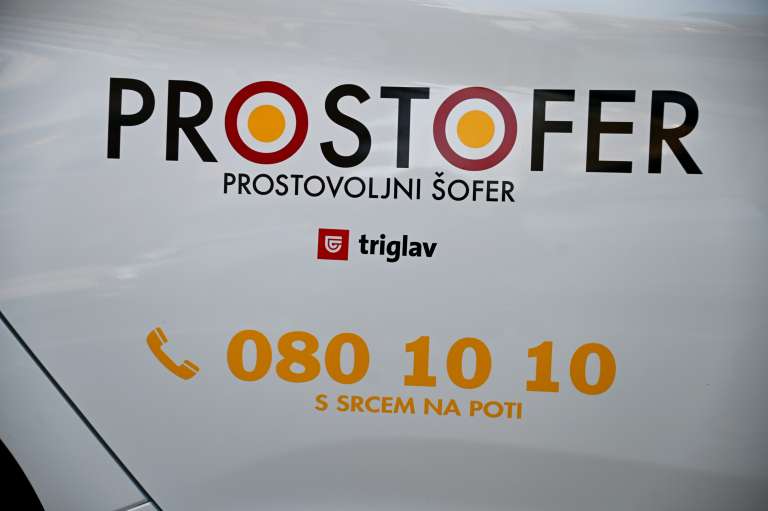 prostofer, prostovoljni-šofer, zdenka-marinič, občina-radenci, s-srcem-na-poti