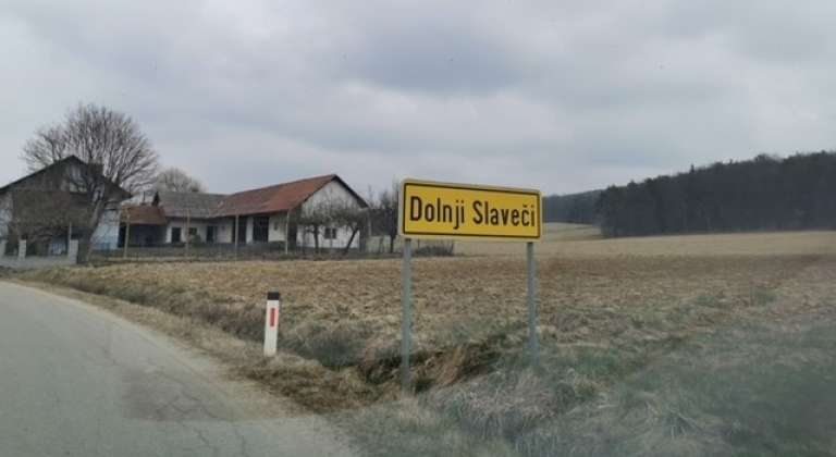 dolnji-slaveči, nesreča-padalca