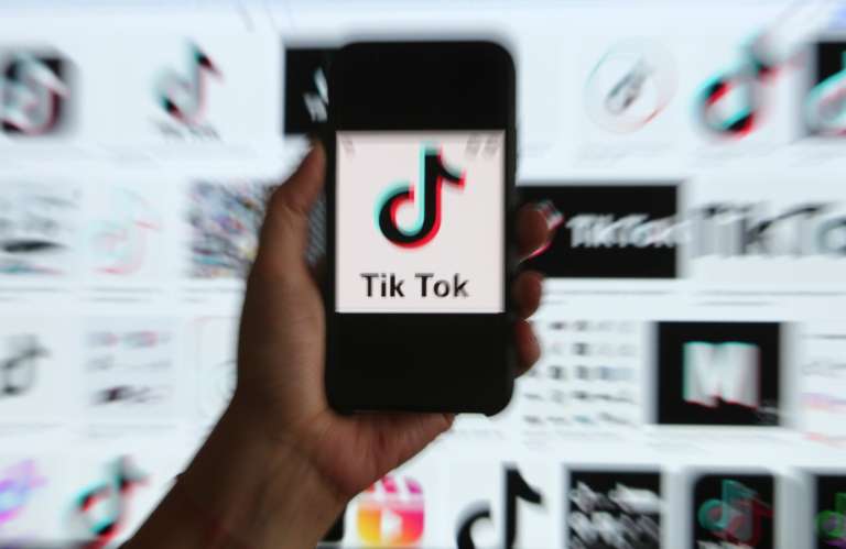 tik tok logo