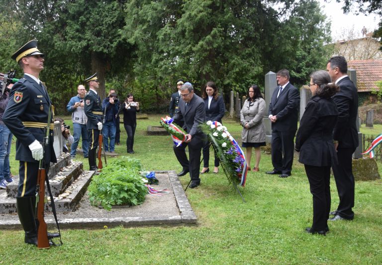 dolga-vas, židovsko-pokopališče, judje, lendava, never-forget, holokavst