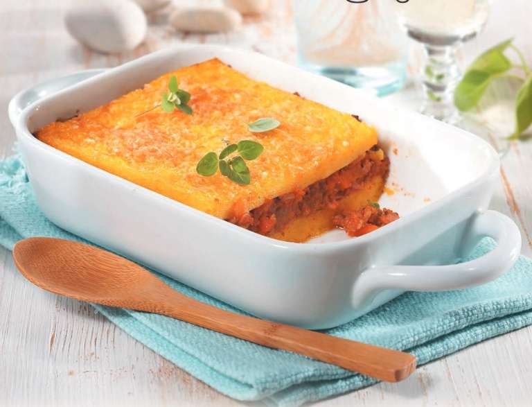 Pečena polenta z mesnim ragujem