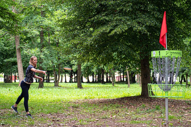 disk-golf, dvorec-rakičan, park-rakičan, otvoritev