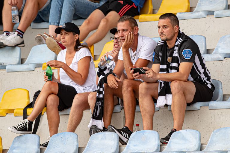 radomlje, mura, gledalci, tribuna