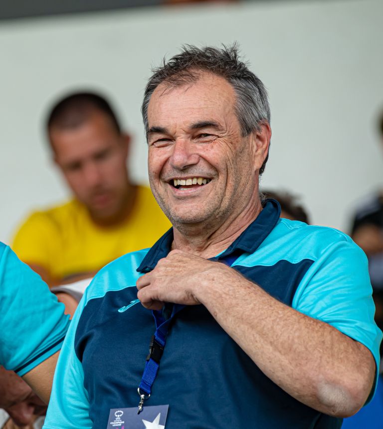 žnk-pomurje, shelbourne, tribune, gledalci