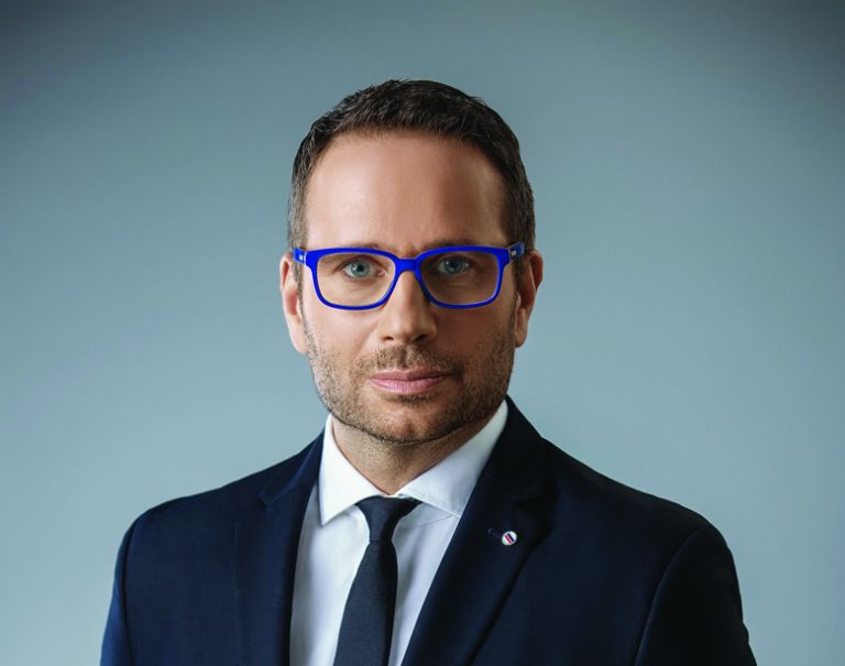 Stoja_Zoran-4_foto_Marko_Delbello_Ocepek (1).jpg