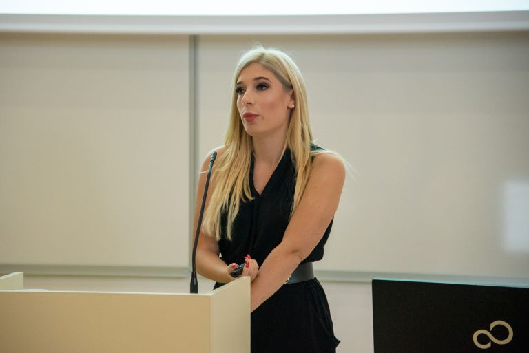 helena_kosmina.jpg