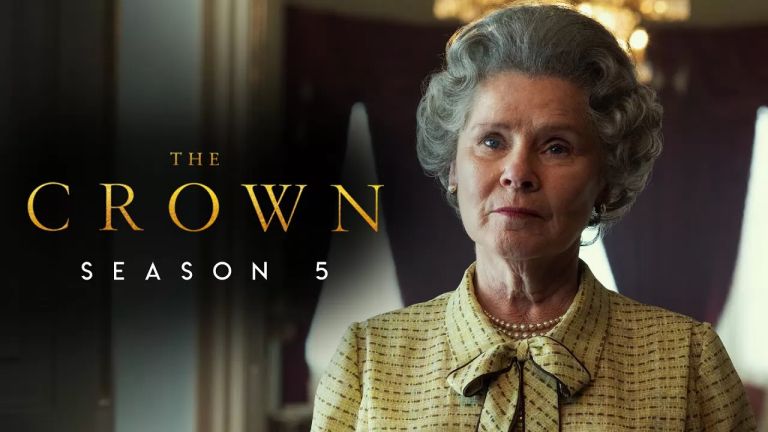 Vlogo kraljice je v peti sezoni prevzela Imelda Staunton.