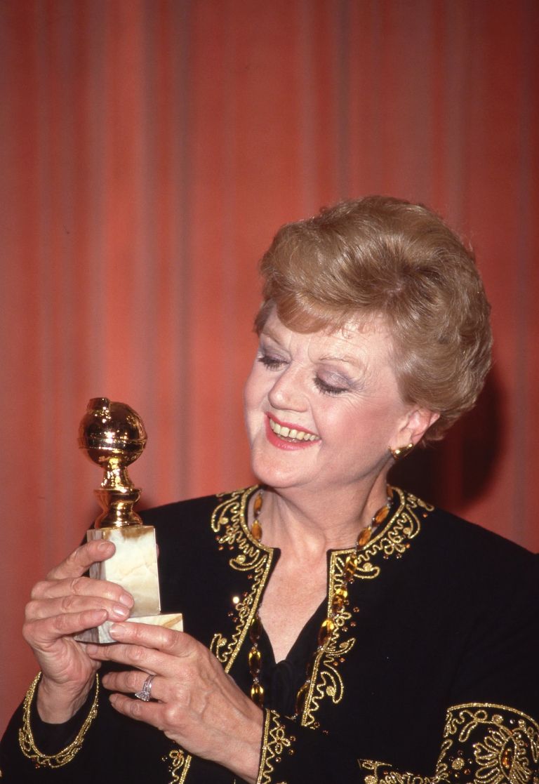 angela lansbury (2).jpg